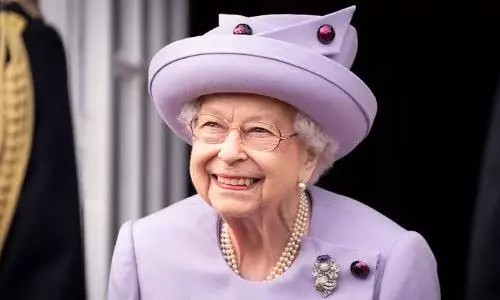 Queen Elizabeth wrote a secret letter to Sydney residents and it cant be opened for 63 years