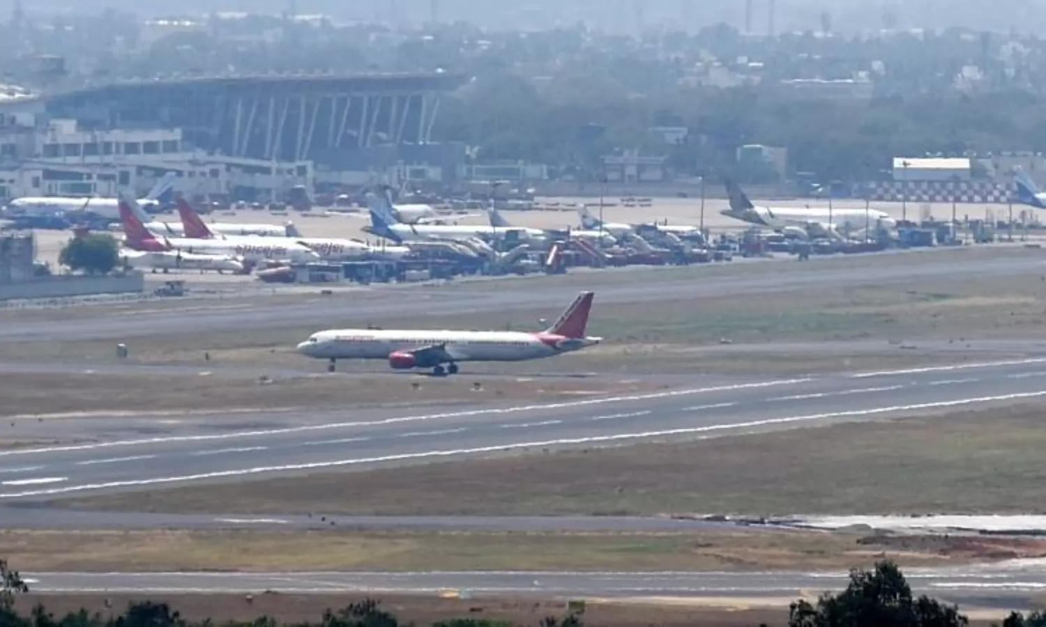 Airfare cap removal shows mixed trends; Increase in air passenger traffic says experts