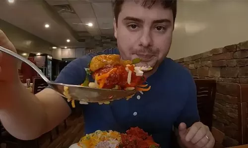 US YouTuber shocks many speaking Telugu at Indian restaurants in US
