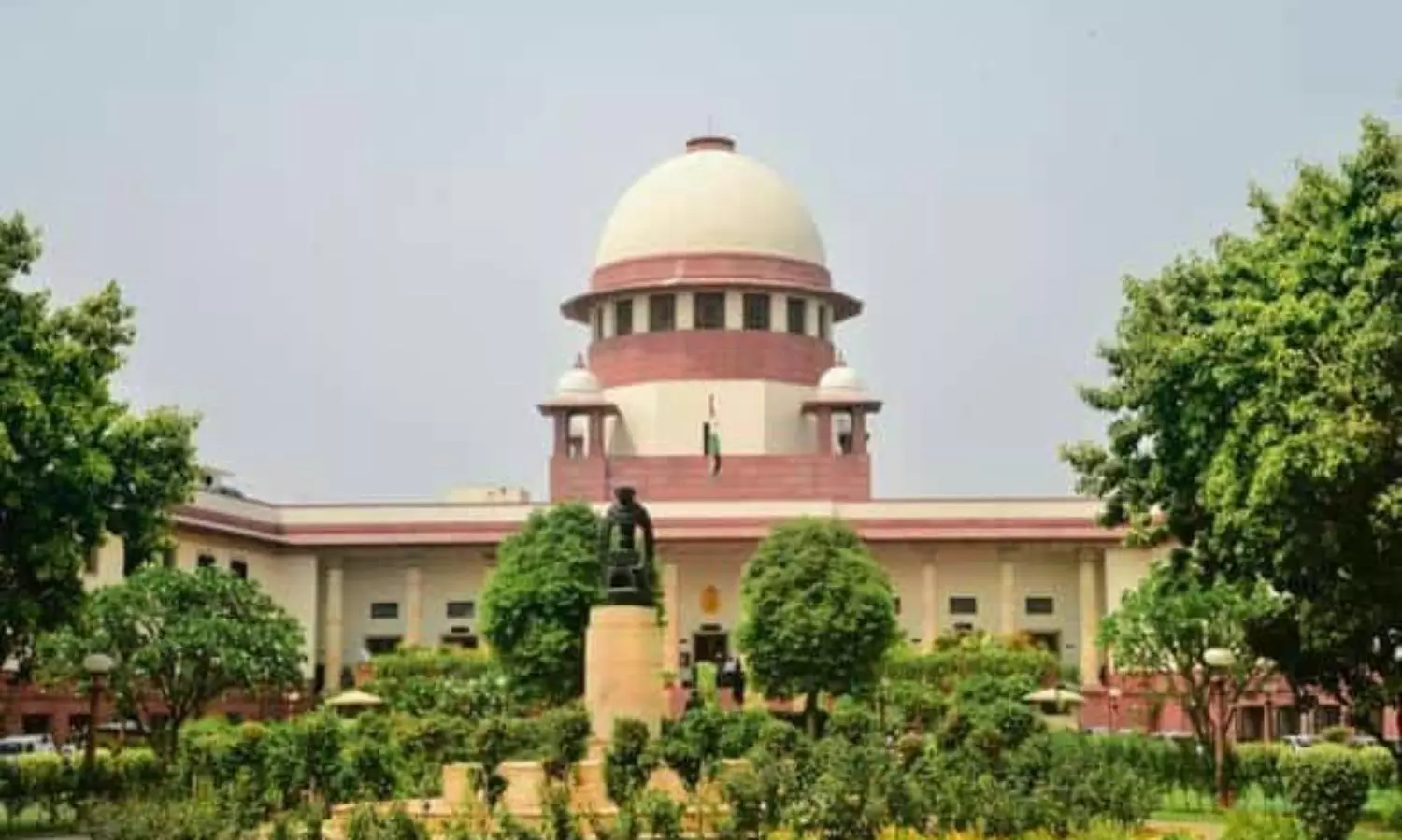 Supreme Court to list pleas challenging Article 370 after Dussehra vacation