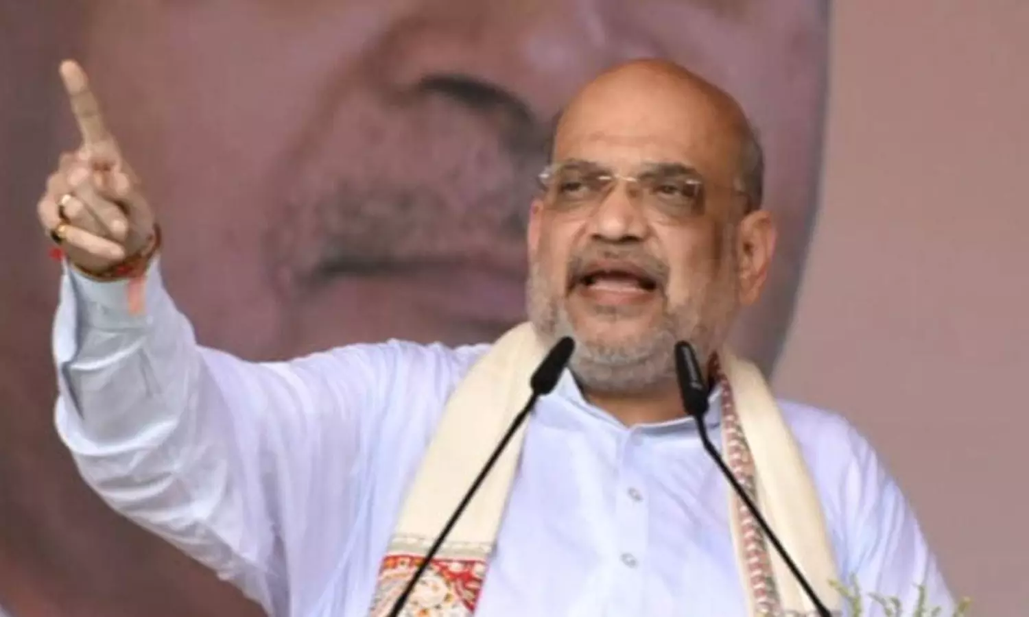 Amit Shah is in no mood to forgive Nitish Kumar, reminding the betrayal at a rally