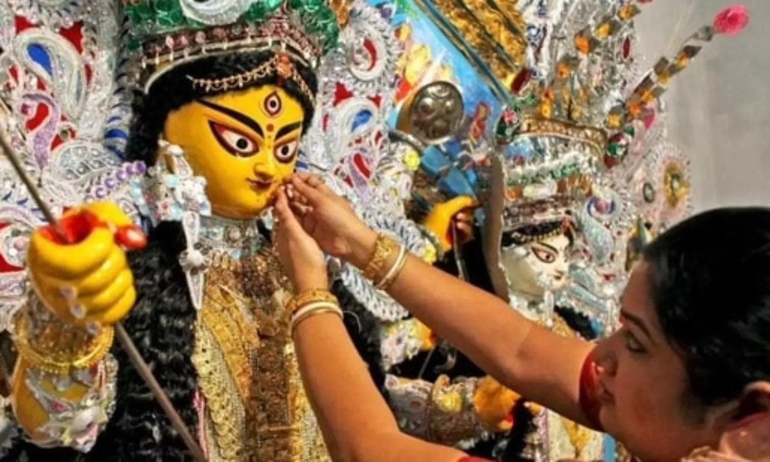 Noida police shuts down meat shops for Navaratri festival despite no order