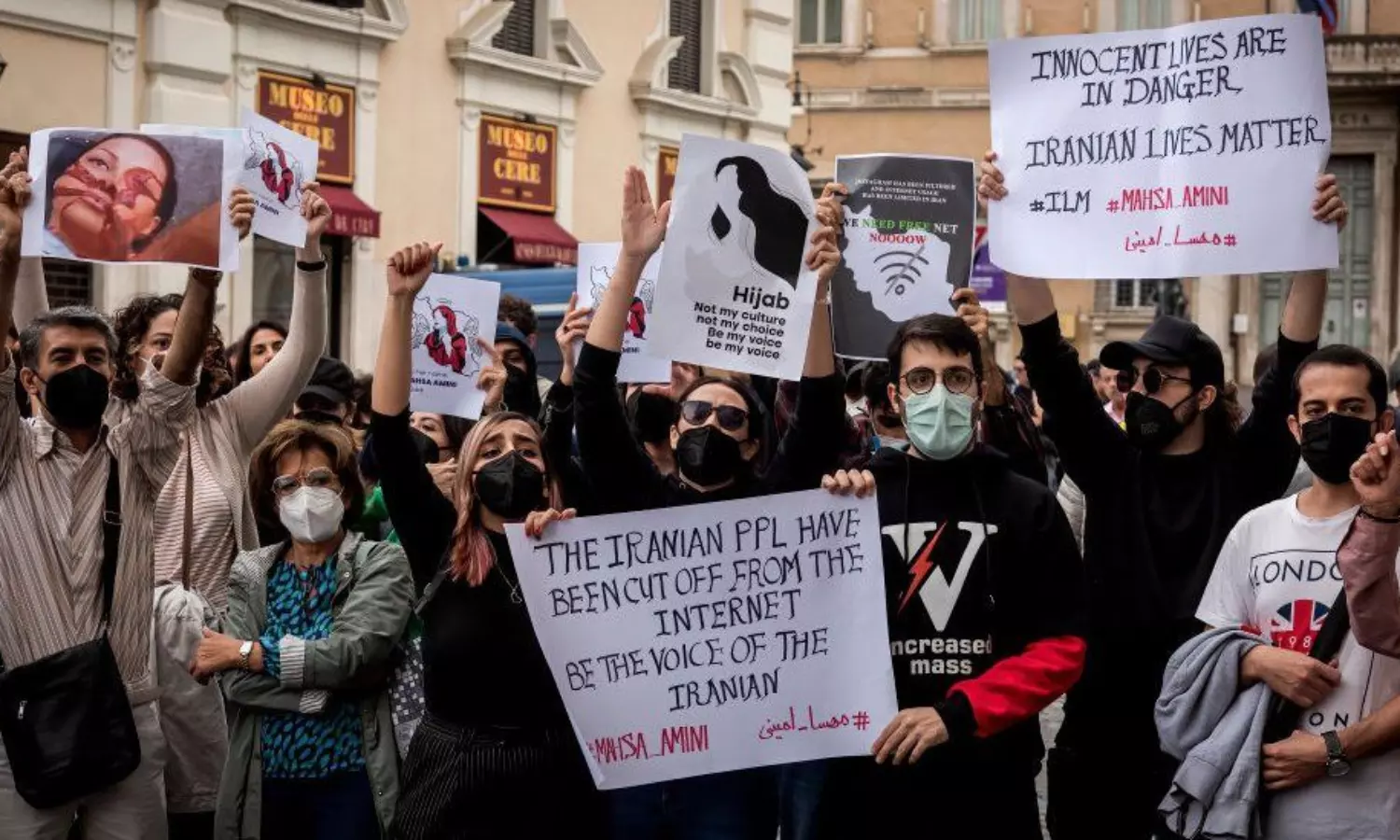 UN Women issues statement in support of Iranian women