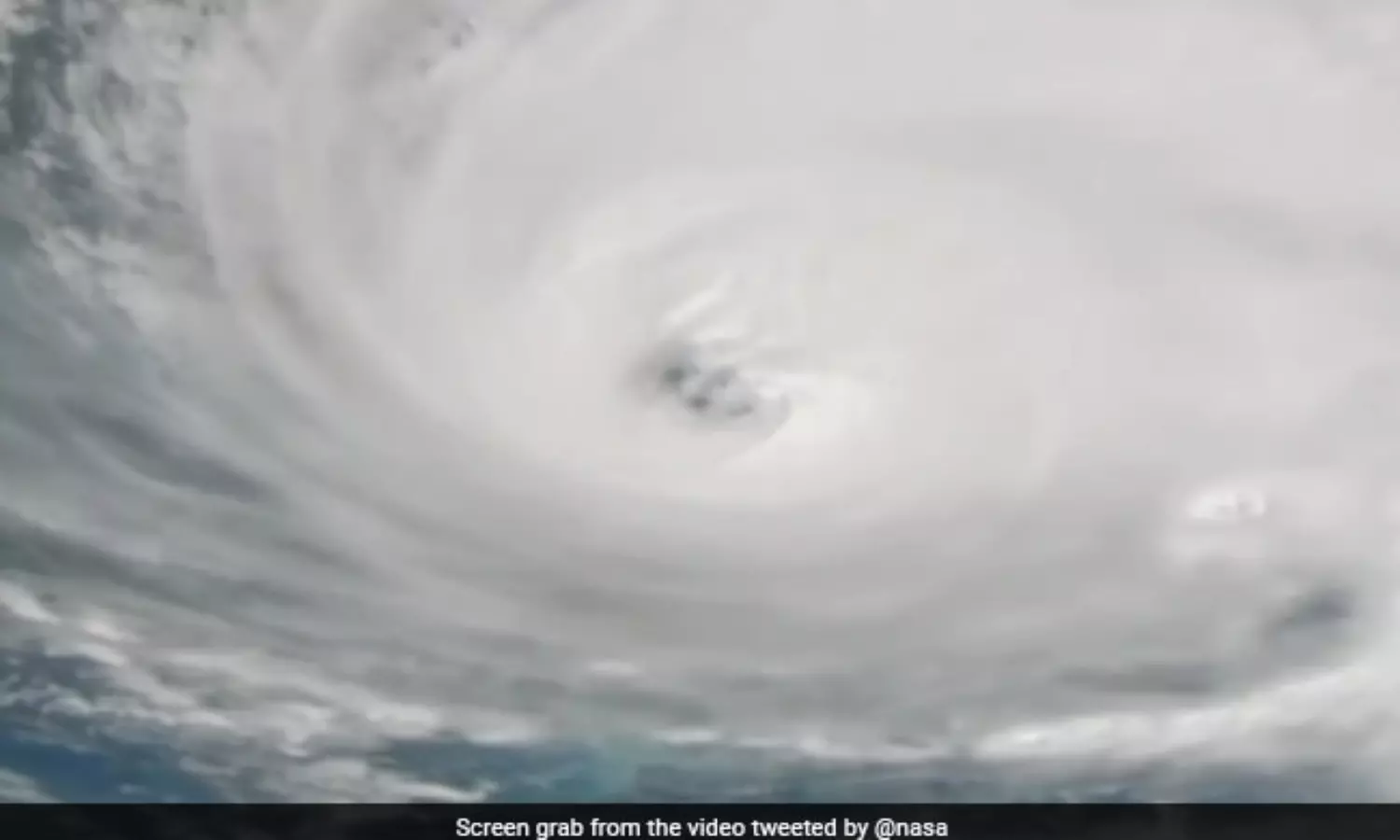 Have you ever seen a massive bulls eye of a hurricane? Here it is