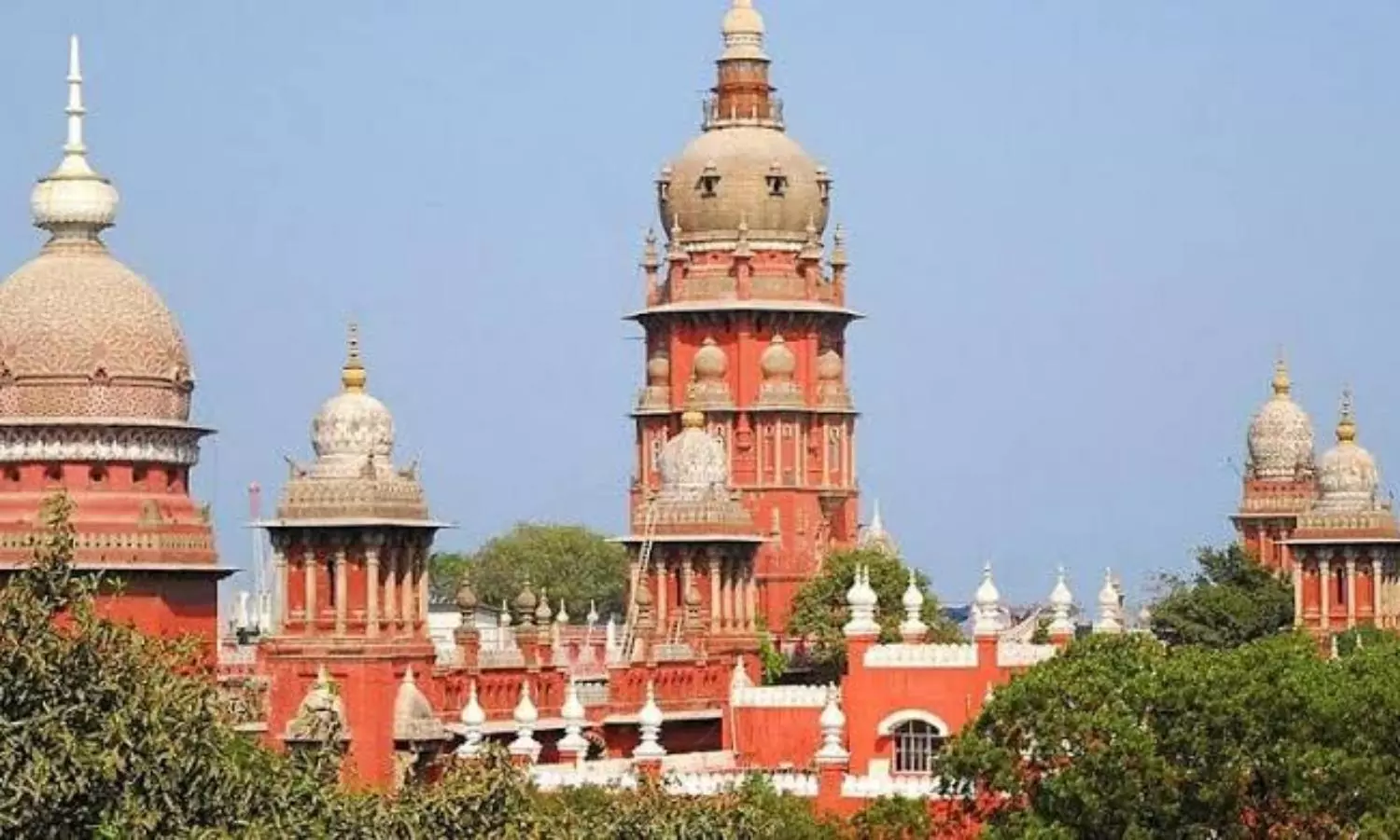 Madras HC directs RSS to  conduct Gandhi Jayanti  marches on November 6