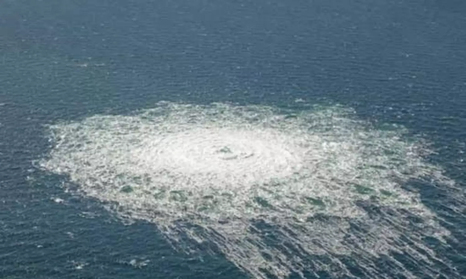 Scientists discover massive ocean near Earths core