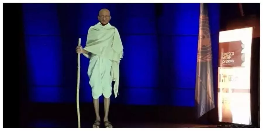 Special appearance at UN; Mahatma Gandhi talks of importance of education