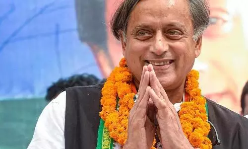 Reinvent Congress reads Tharoors campaign slogan; says no differences with Kharge
