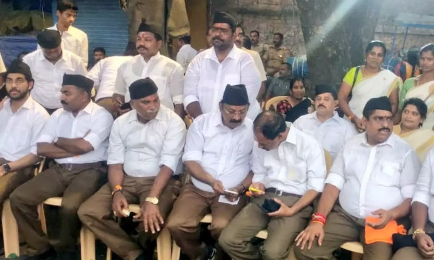 Puducherry BJP Ministers attend Gandhi Jayanthi in RSS uniform, critics call out
