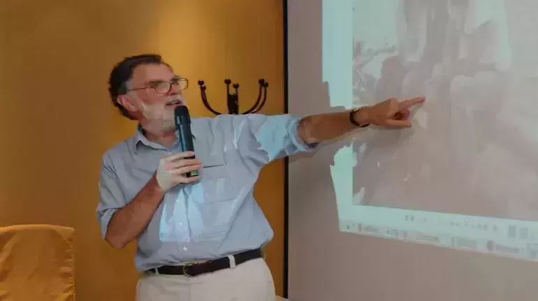 Well-known professor of organic chemistry lost job after students blamed him for  poor grades