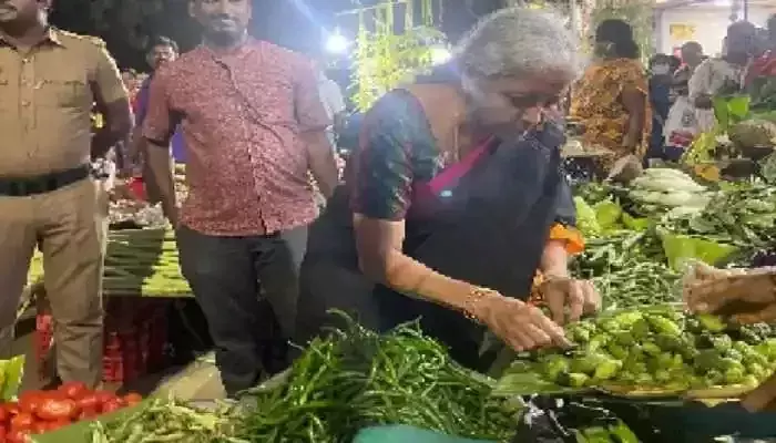 Amid rising prices, Finance minister shops for vegetables