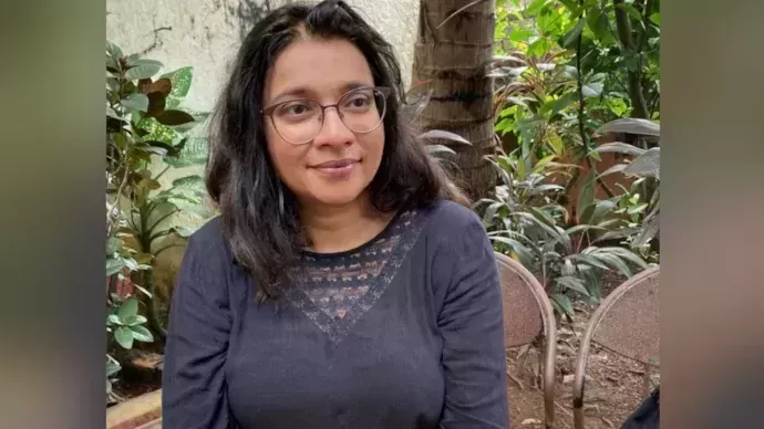 Swiss womans search for her mother continues in Mumbai, help her if you have any clue Swiss womans search for her mother continues in Mumbai, help her if you have any clue