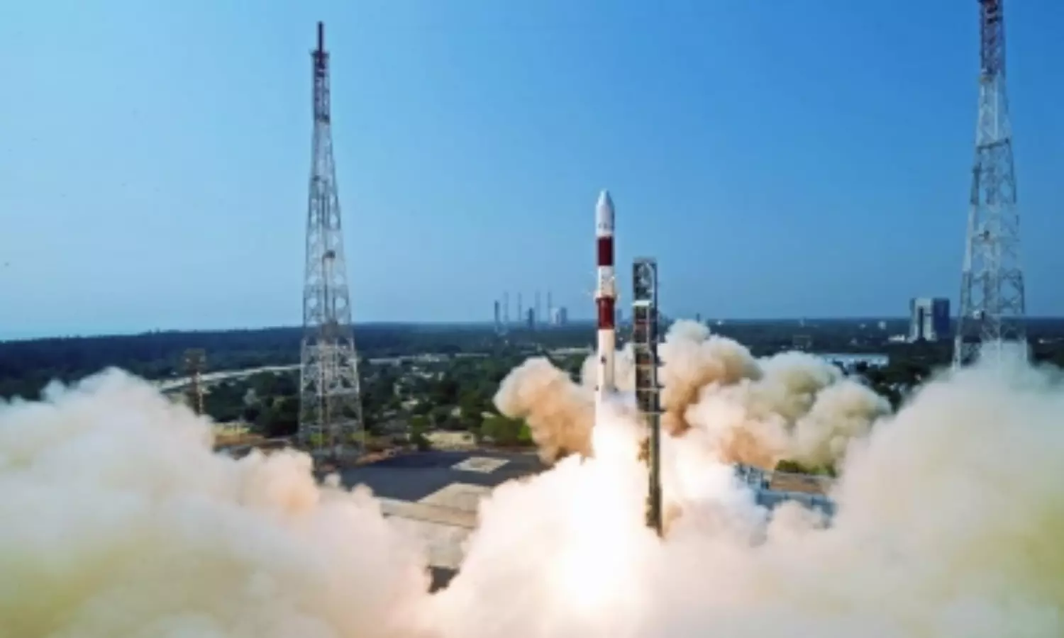 Space sector to transition from geo-satellites to constellations of satellites