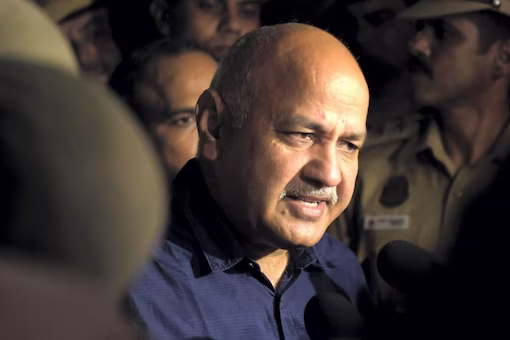 CBI summons AAPs Manish Sisodia, another leader warns of arrest