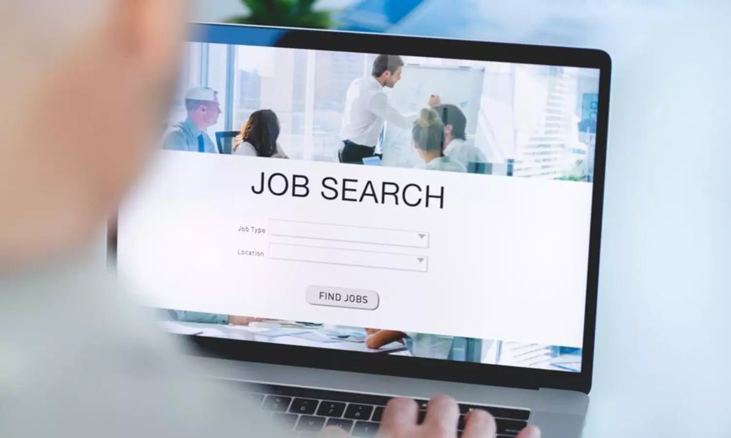 Saudi Launches Pilot phase of Jadarat Uniform Employment Platform