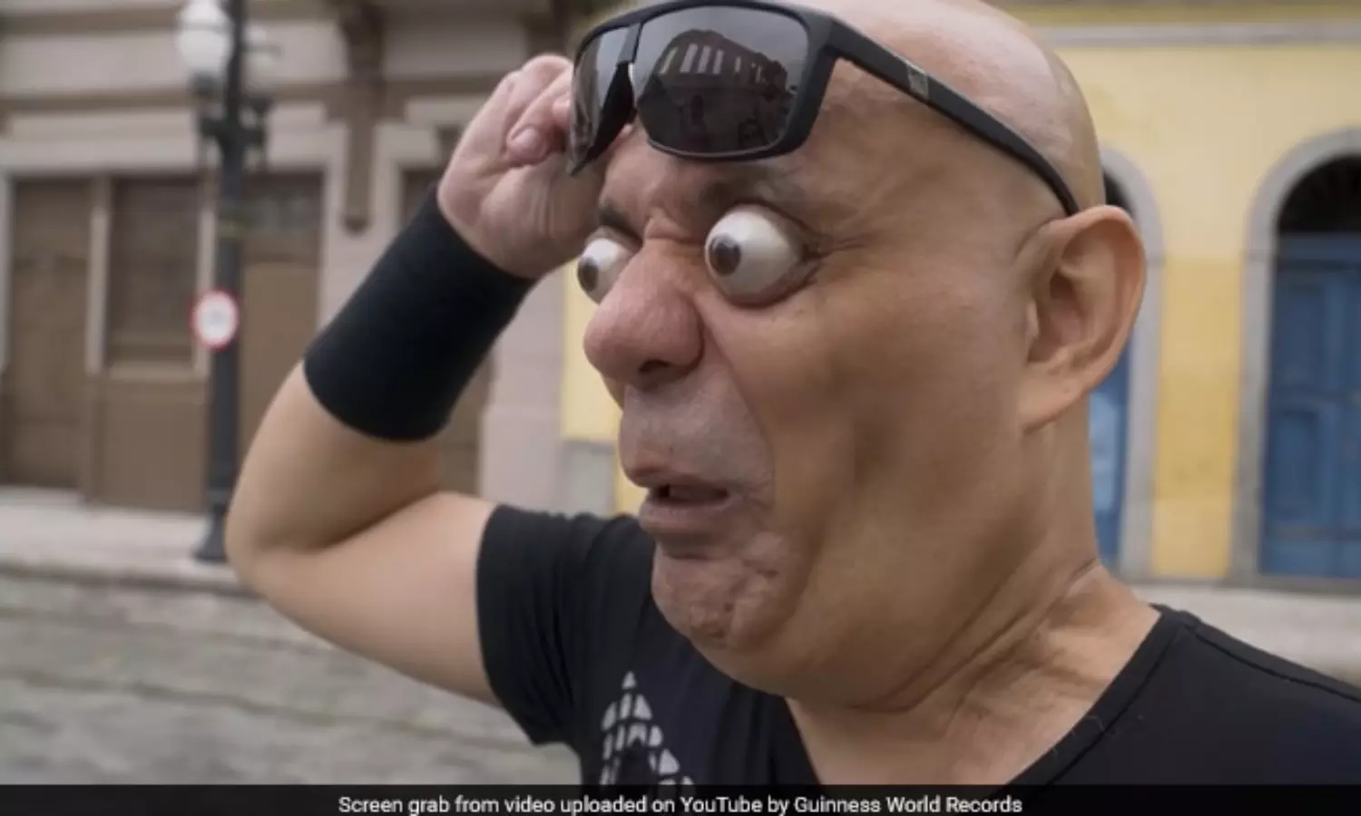 Guinness World record for Brazilian man for farthest eyeball pop ever