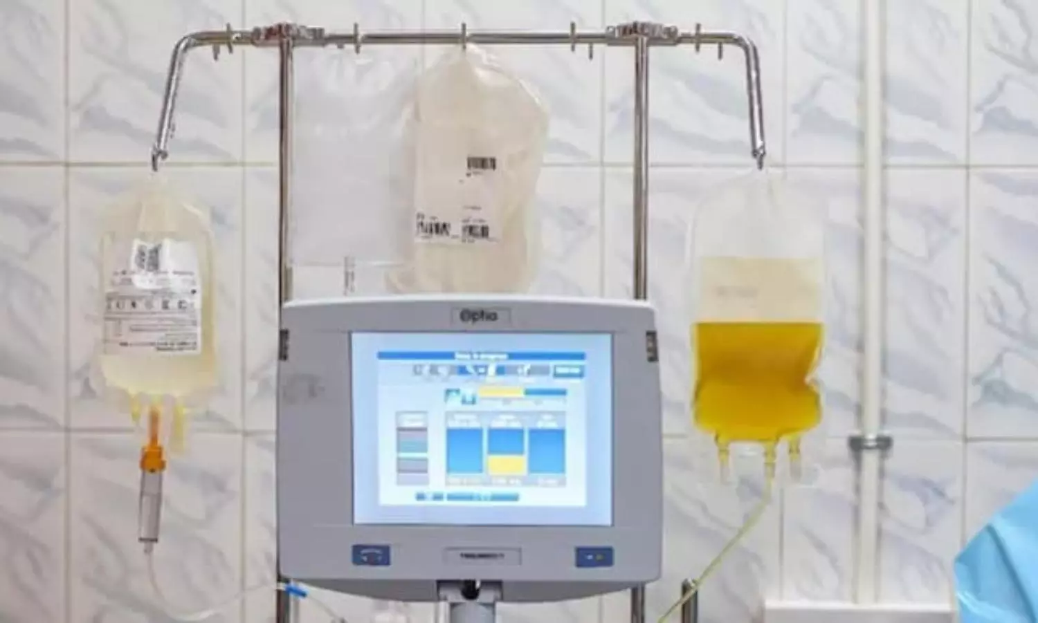 Fake blood platelets sold in UP after Mosambi juice death: 10 arrested