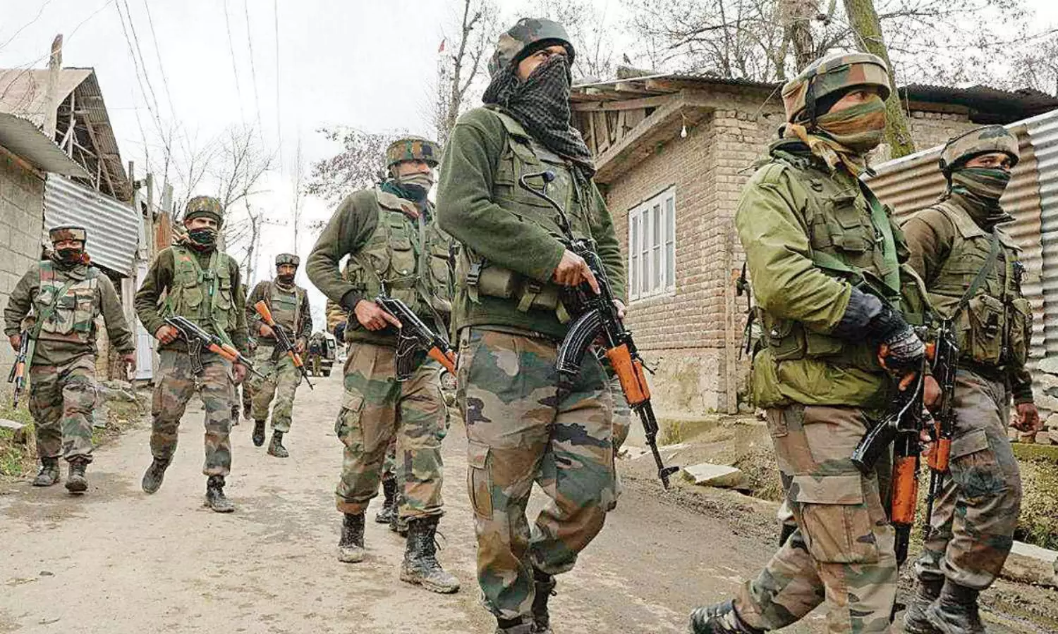 Pak militants outnumber locals in J&K, training hybrid terror outfits