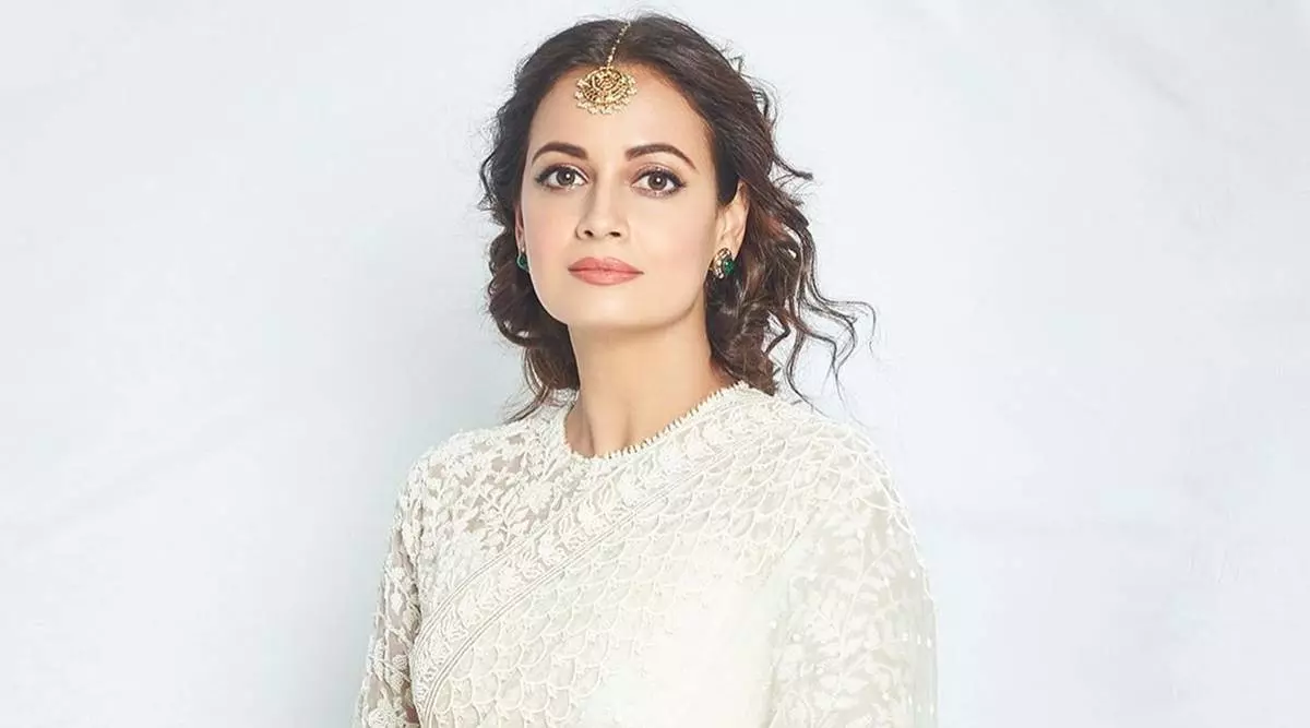 Dia Mirza asks people to make Diwali greener Dia Mirza asks people to make Diwali greener