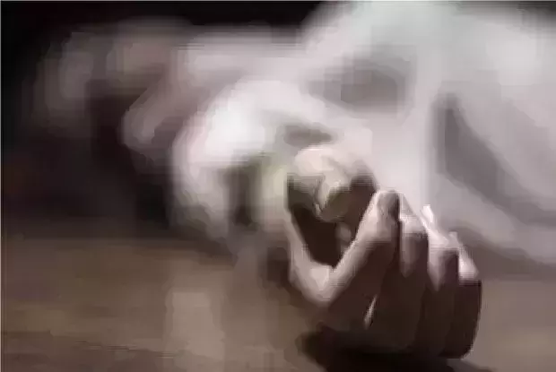 Bengal teen kills self after video of her stealing chocolate went viral