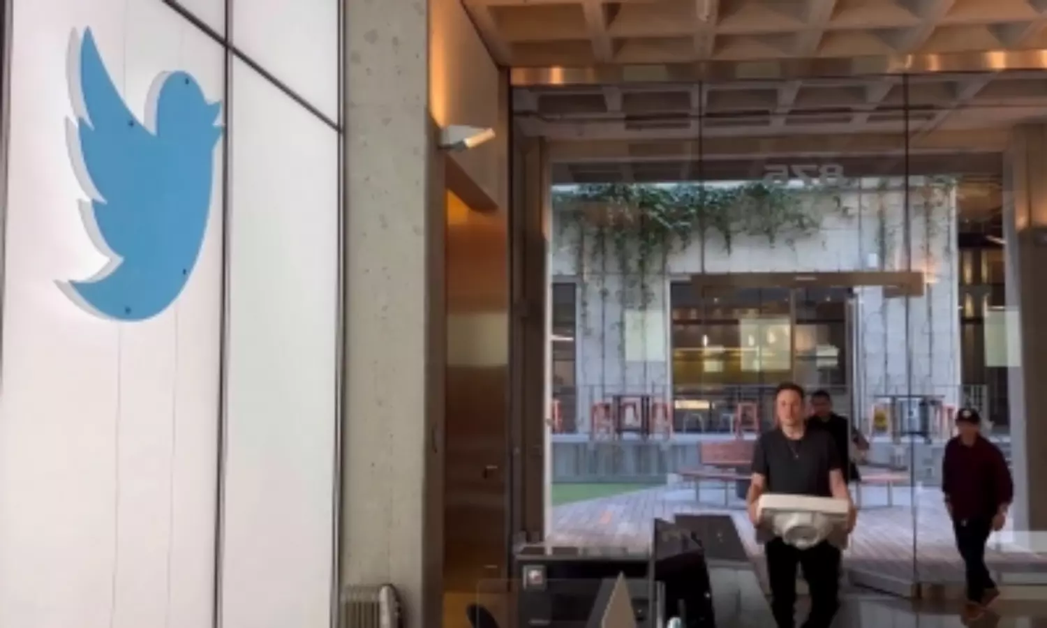 After Musks takeover, more key executives leaving, including Twitters CMO