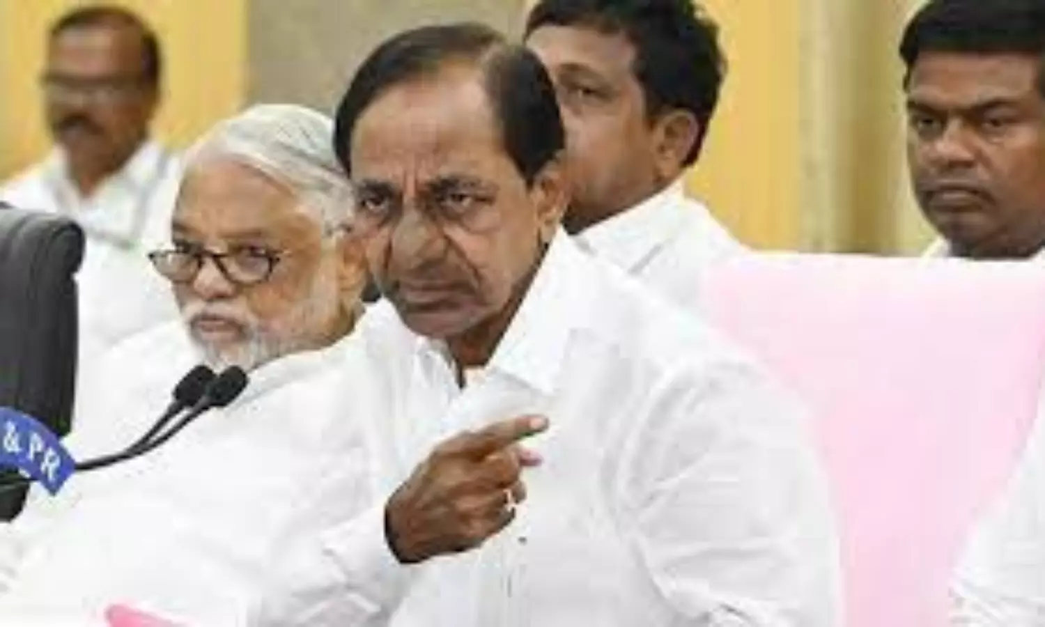 KCR calls Thushar Vellappally kingpin of BJPs poaching act, asks CJI for action