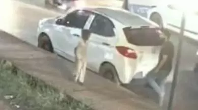 Police arrested young man seen in video kicking migrant boy in Kannur Police arrested young man seen in video kicking migrant boy in Kannur