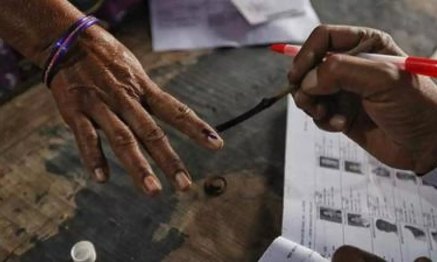 Political parties gear up for Gujarat polls 2022, day after ECI issues date