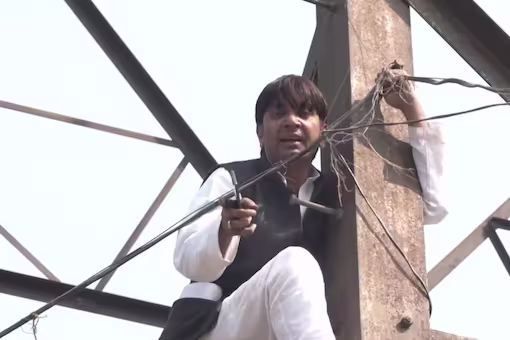Denied ticket to MCD polls, ex-AAP councilor threatens to kill himself