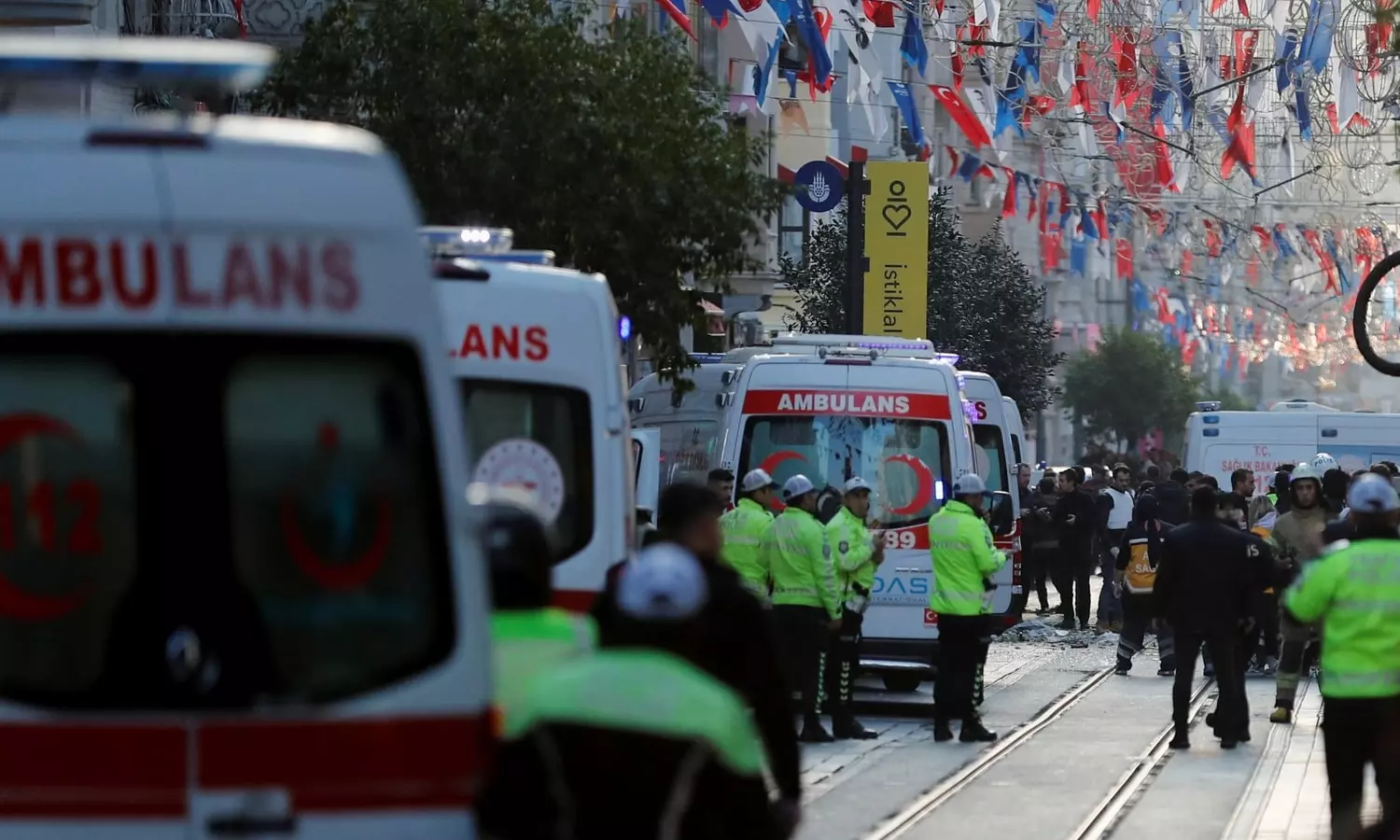 Blast in Istanbul kill six inuring many, Turkey remains stunned