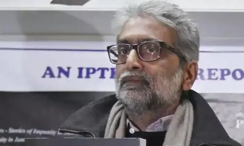Four days after SCs ruling in Elgar Parishad case, activist Navlakha still not placed under house arrest