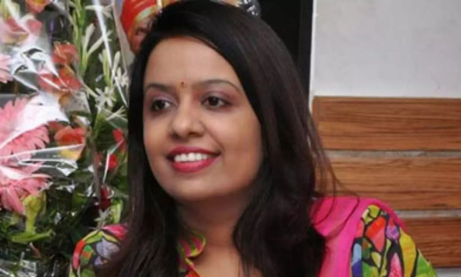 Amruta Fadnavis scrambles to protect Governor amid calls for his ouster