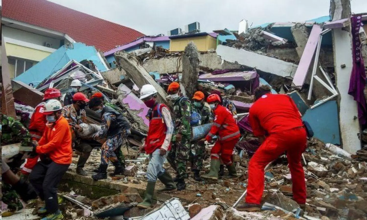 Earthquake in Indonesia: death count reaches 310