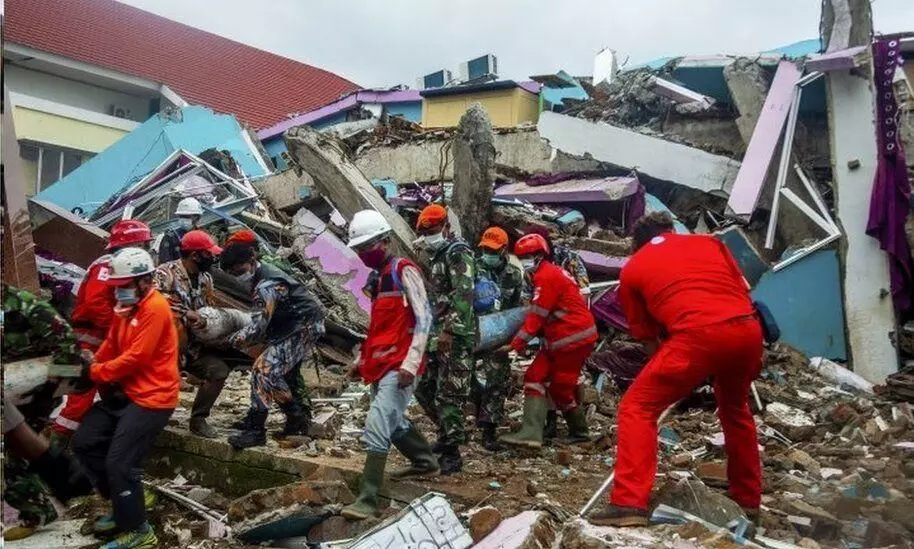 Earthquake in Indonesia: death count reaches 310