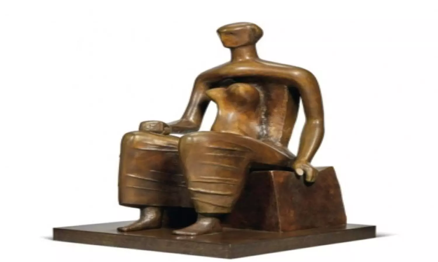 UK PMs garden gets $1.5m sculpture amid the looming financial crunch