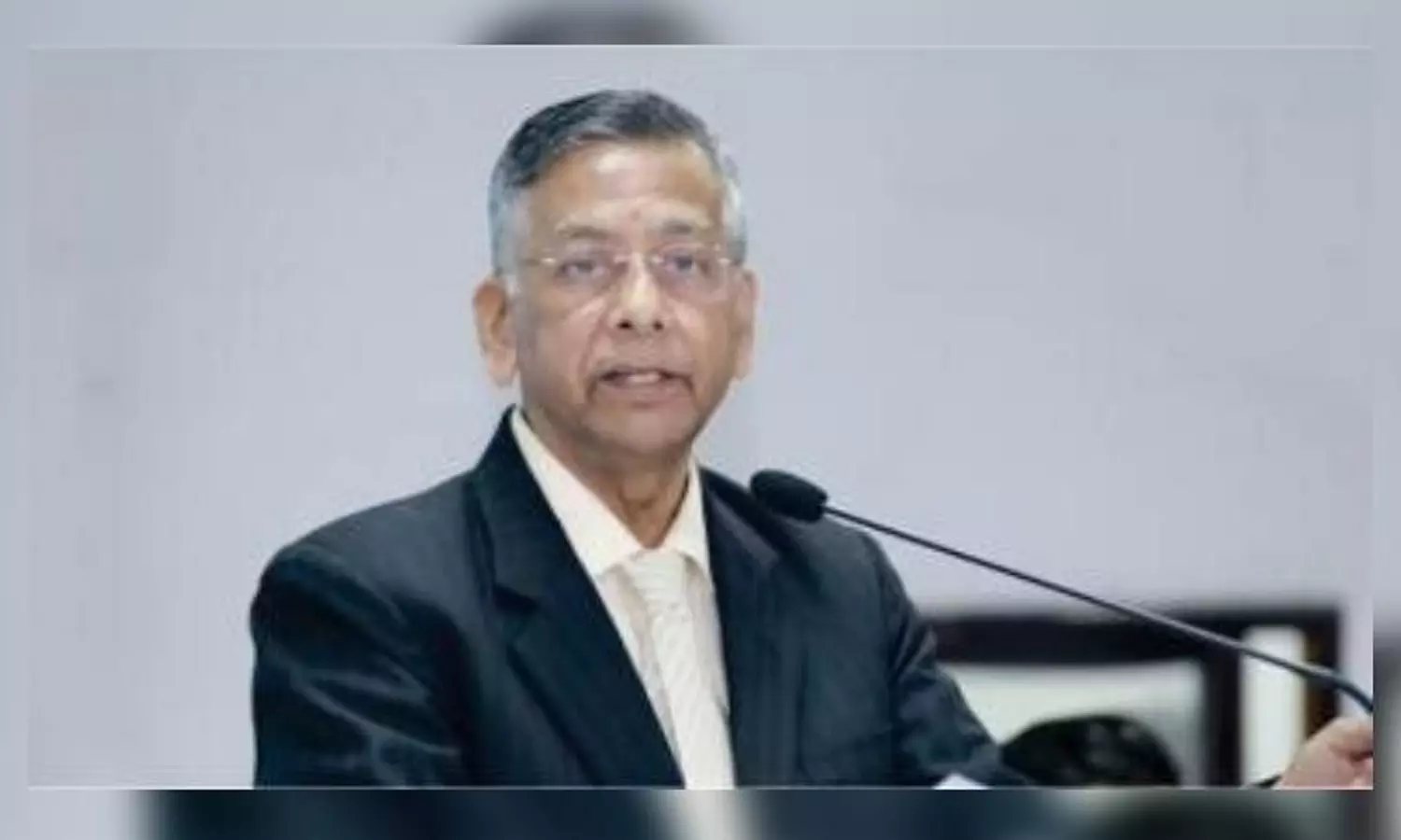 Attorney General calls to quit conversion of SC into small casual court