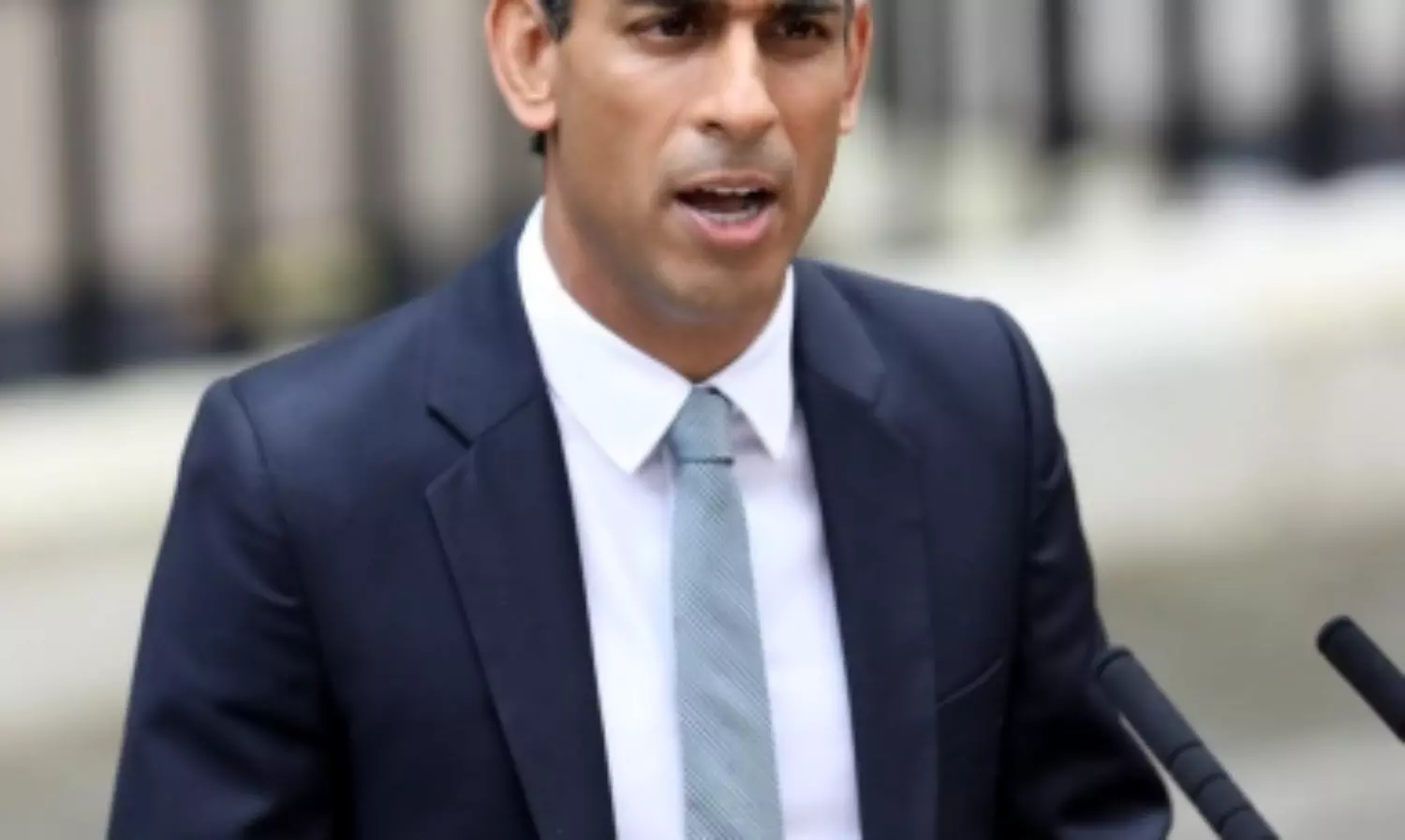 Varsities, edu companies see UK PMs proposal to limit admission of foreign students as setback