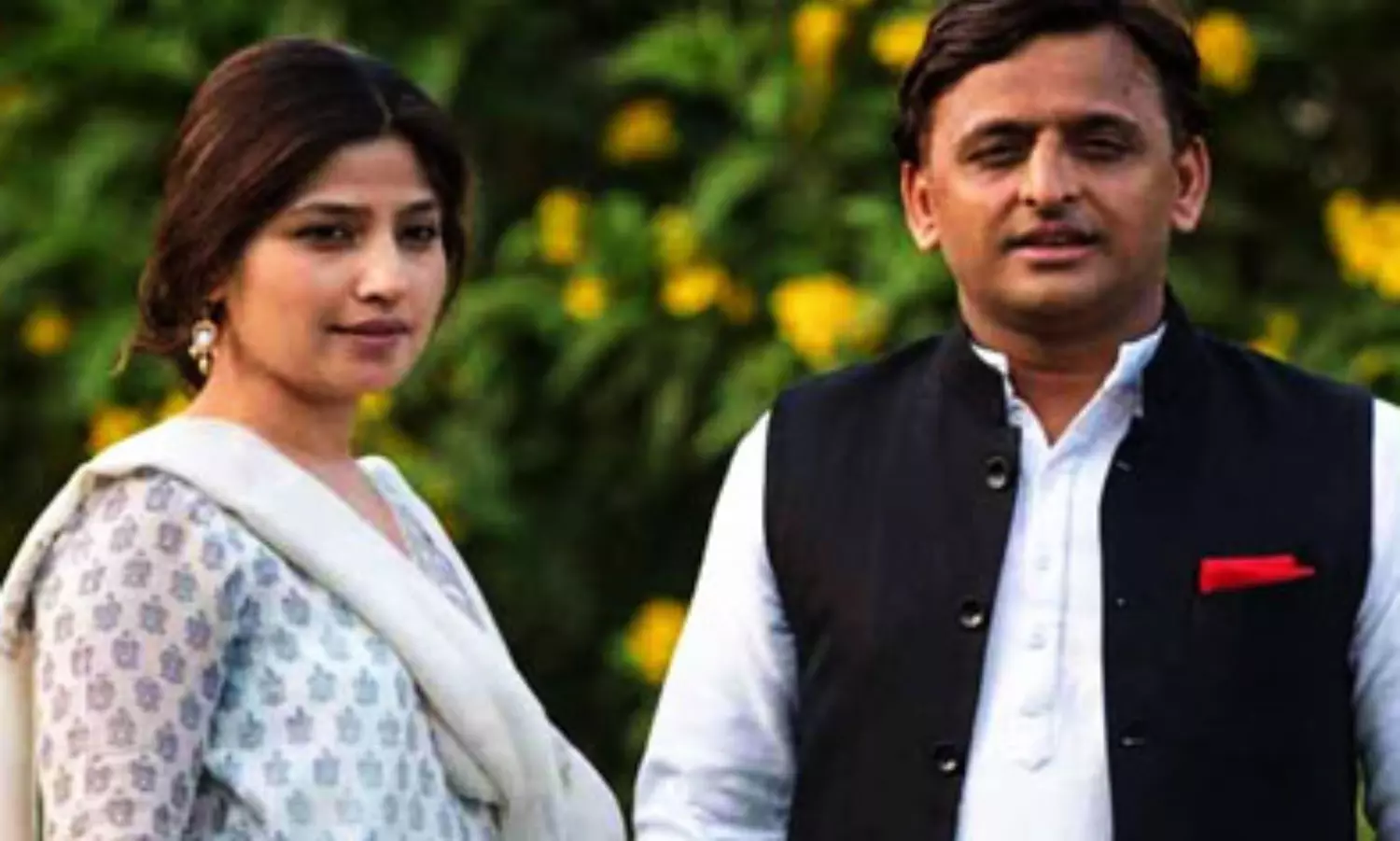 Akhilesh Yadav attacks BJPs dynasty charge with an array of photos