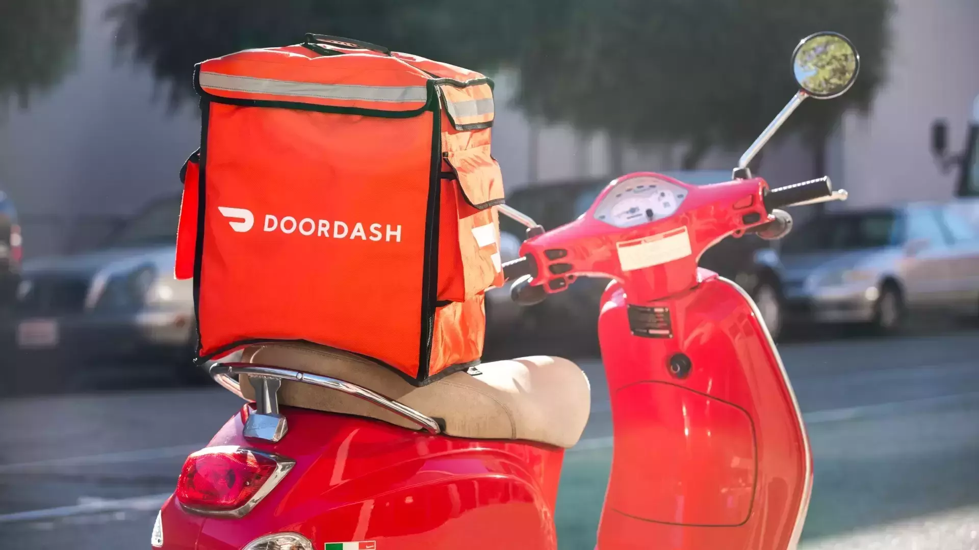 DoorDash to lay off 1,250 workers to reign in costs