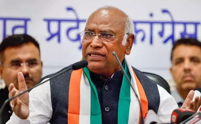 Congress forms central election committee ahead of assembly polls