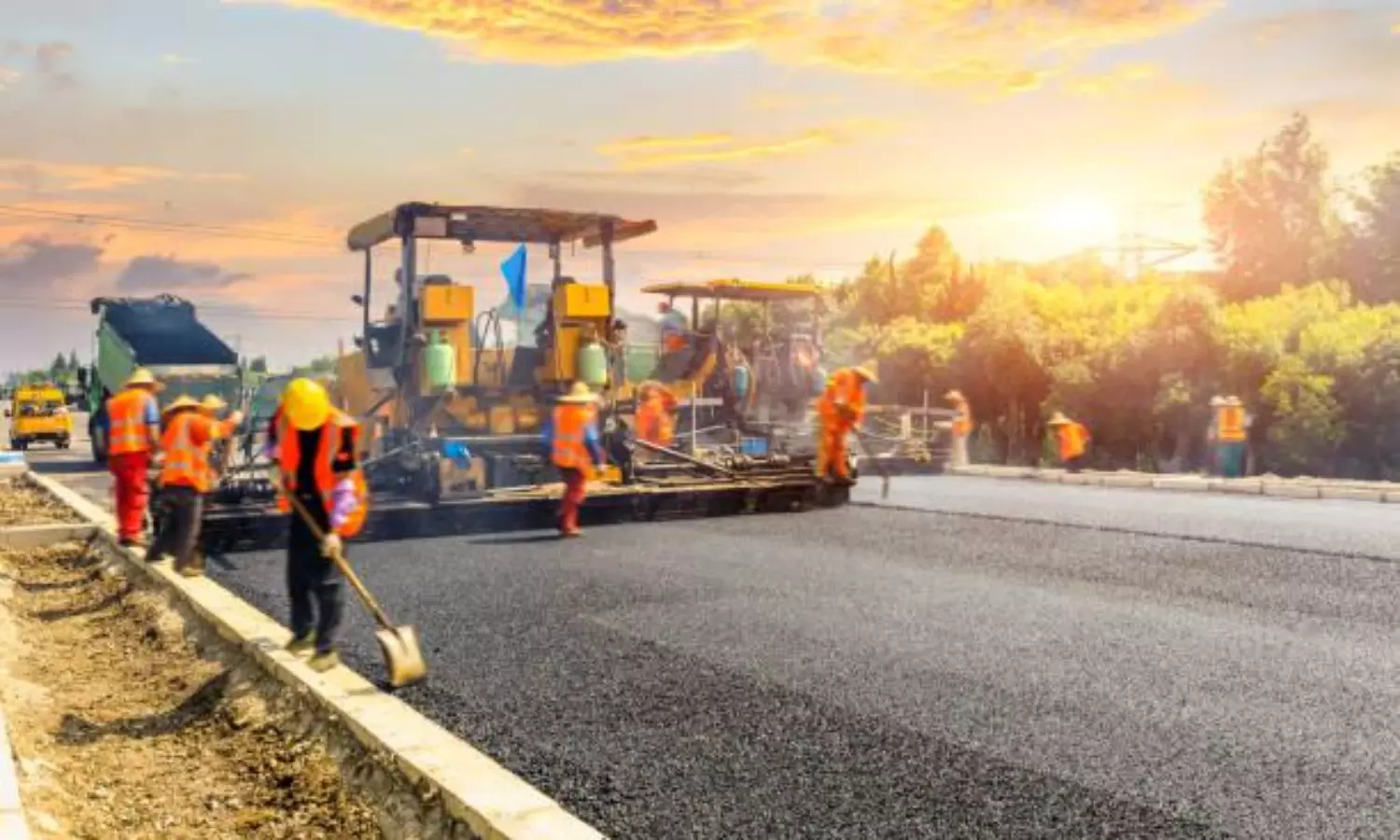 358 of 769 road projects delayed; 1 rail project late by 276 months