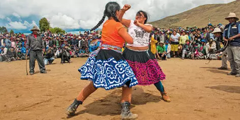 Fight and love the way Peruvian Takanakuy festival encourages