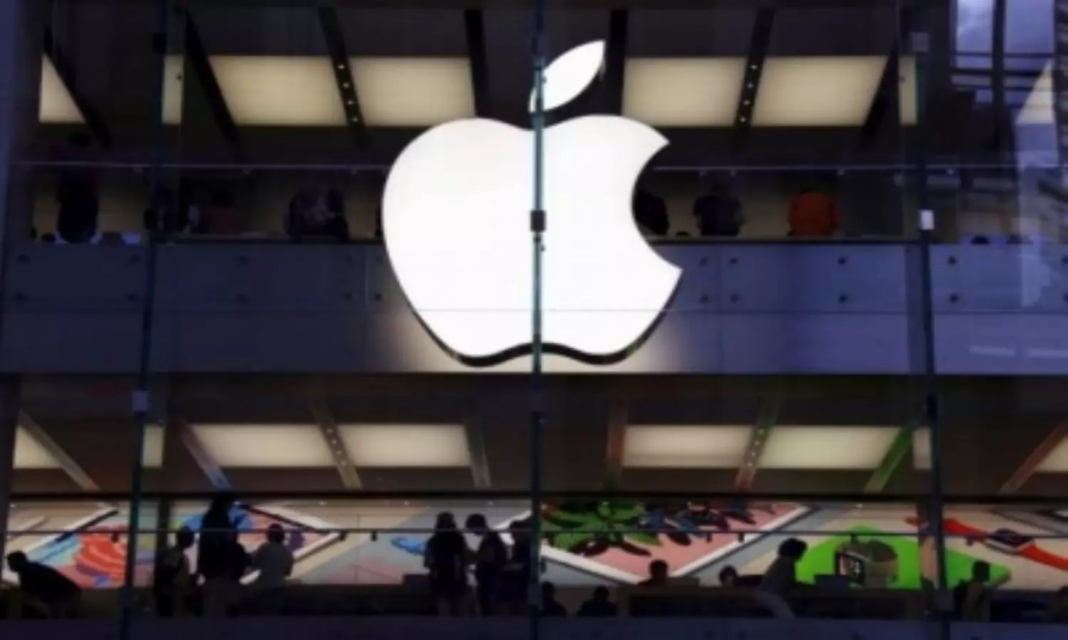 Apple to launch foldable iPhones by 2025: report