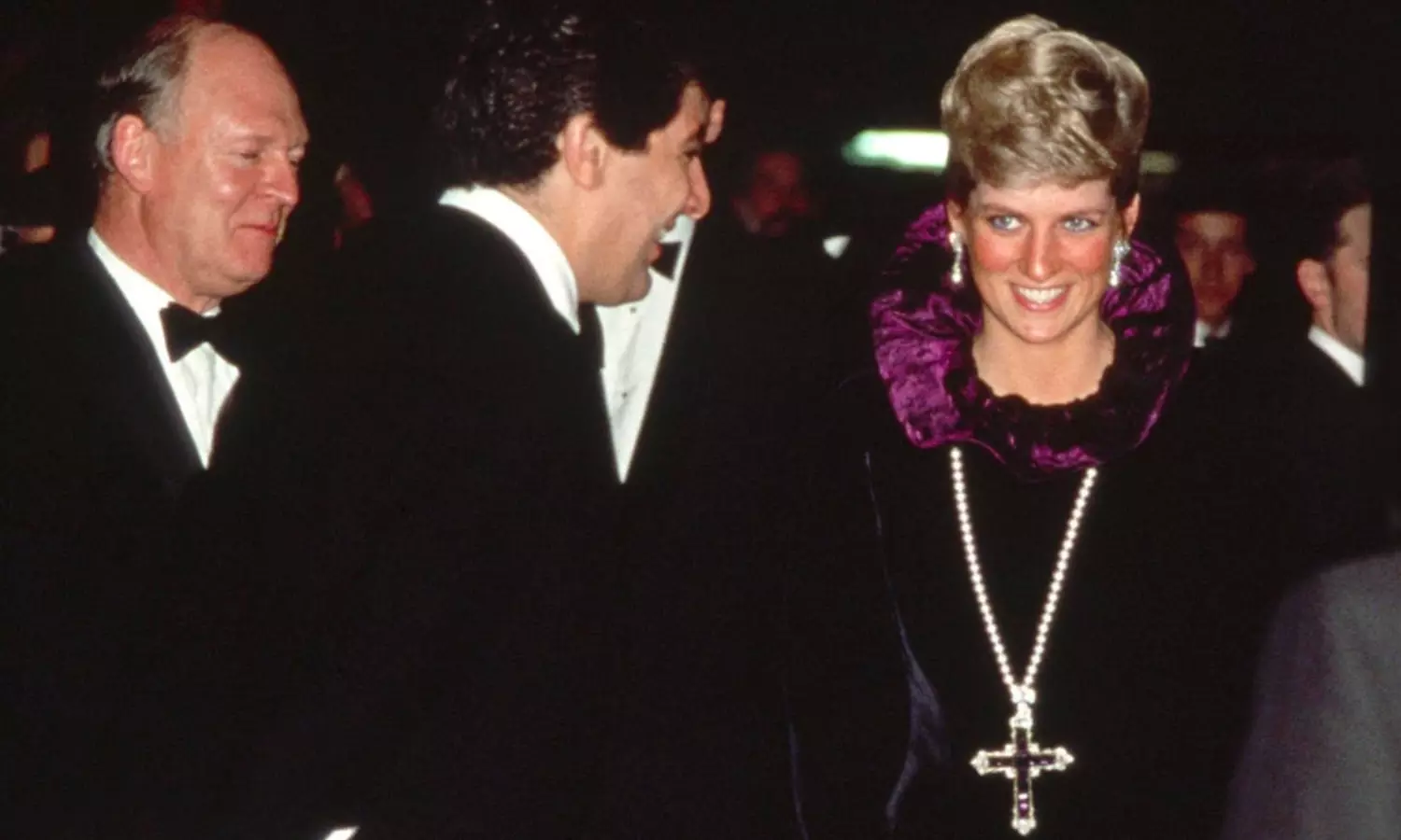 Attallah cross pendant last worn by Princess Diana to be auctioned