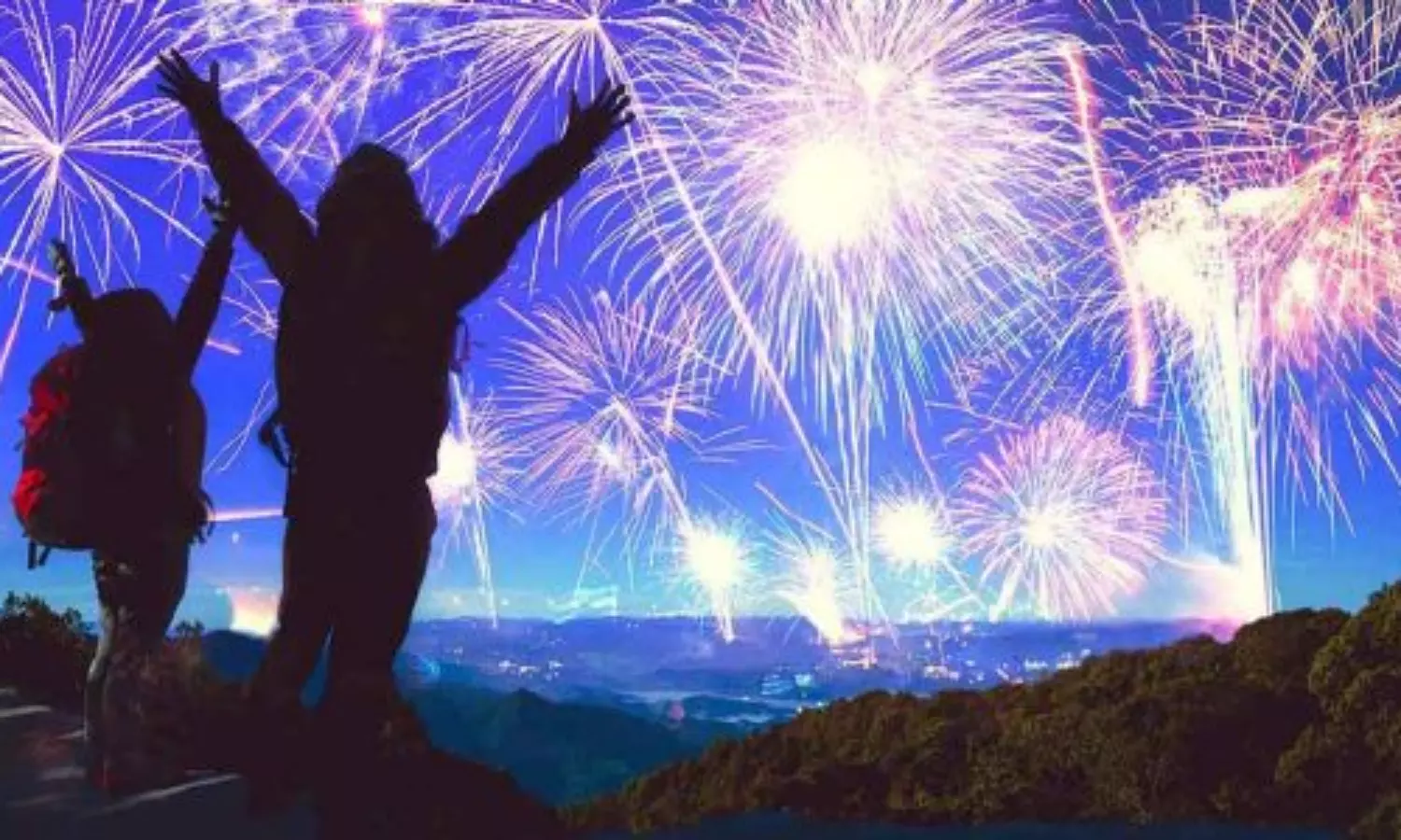 New Year celebrations light up skies across the world