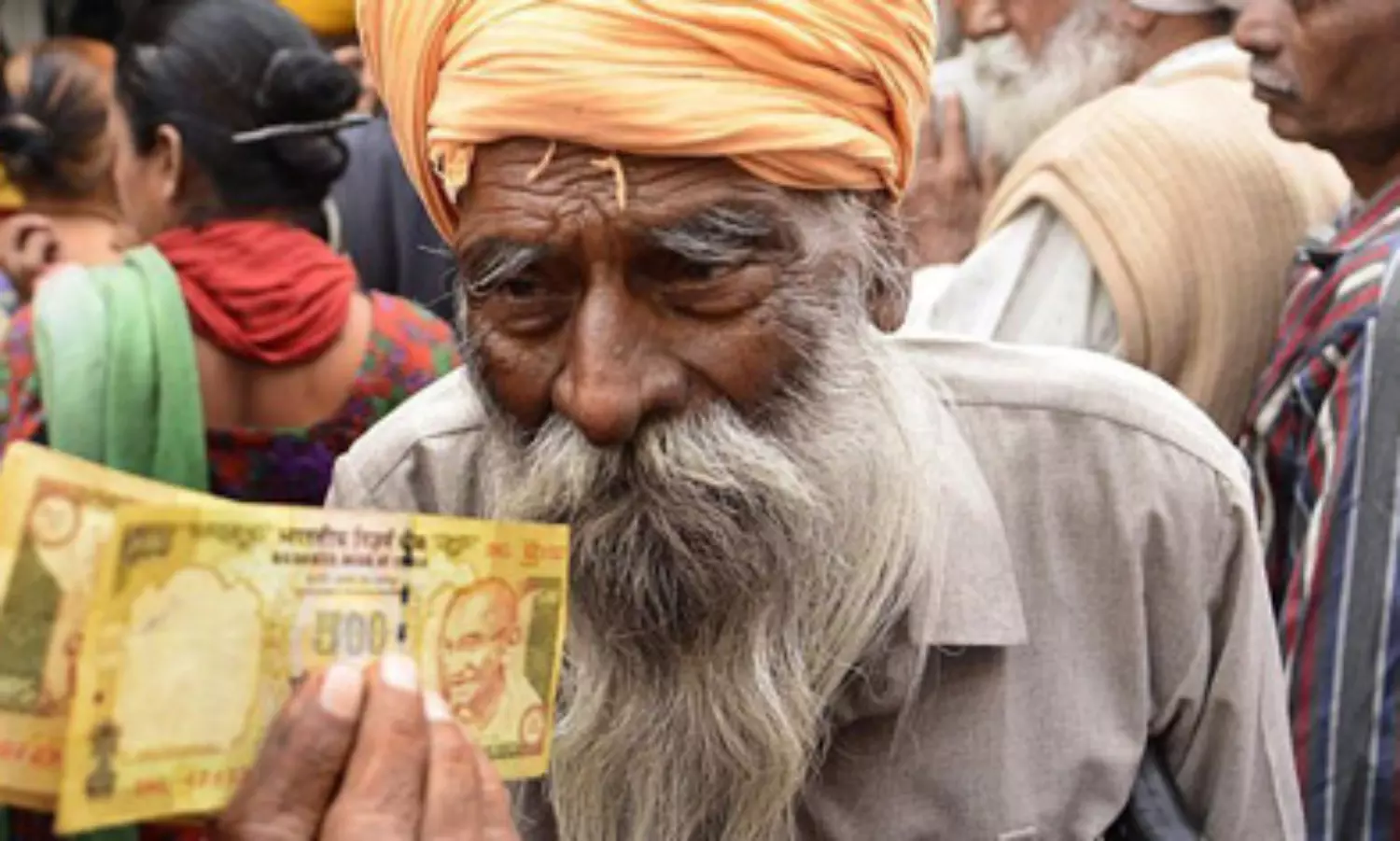 SC upholds Centres 2016 decision to demonetise currency notes of Rs 1000, Rs 500