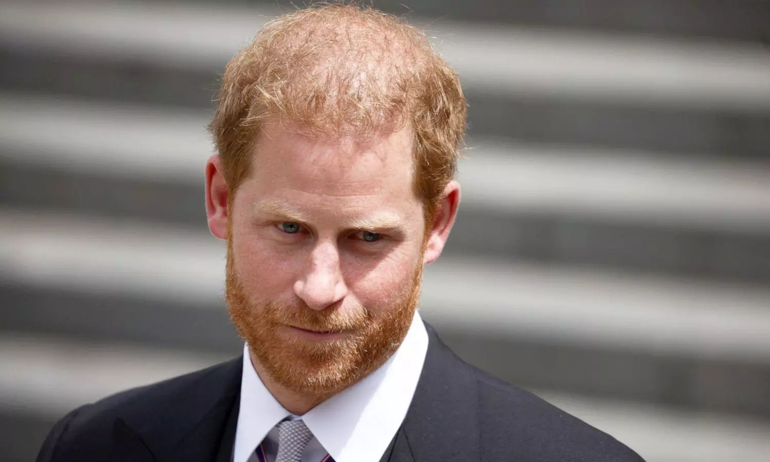 Mirror Group to settle Prince Harrys lawsuit paying damages