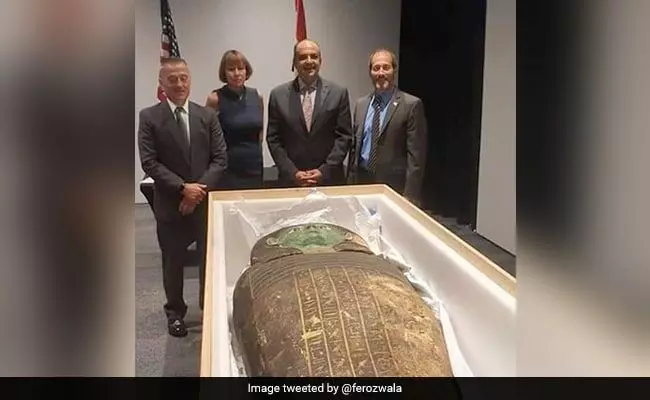 US returns looted Green Coffin of ancient Egypt to Cairo