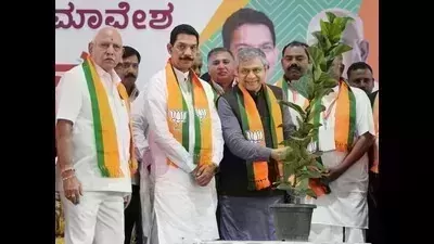 Karnataka BJP chief urges workers to prioritize love jihad over civic issues