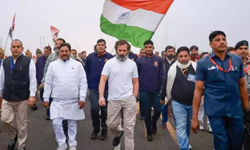 Narendra Modi wants all people worship him: Rahul Gandhi